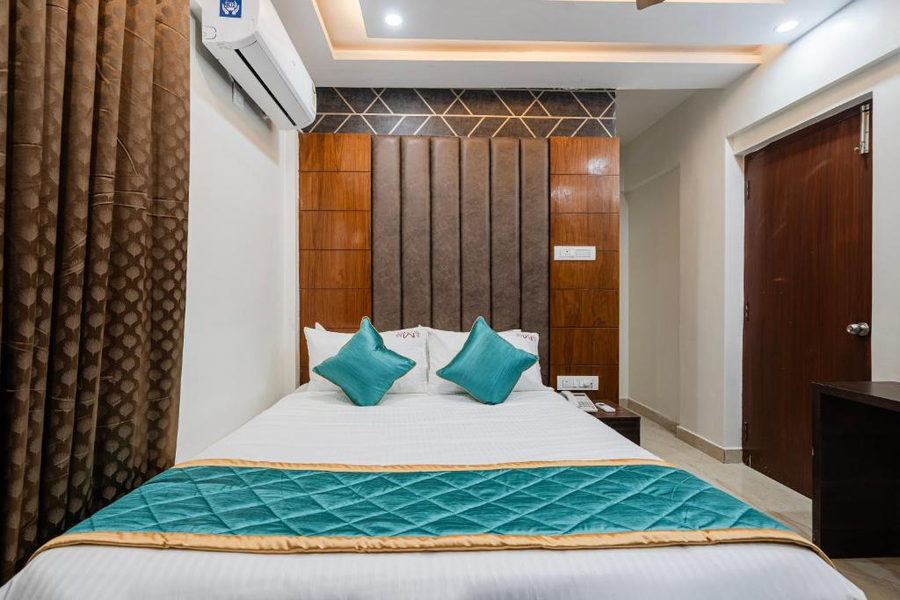 elmas suites bellandur