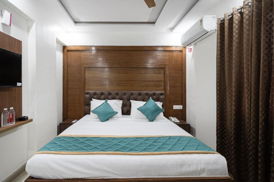 elmas suites bellandur