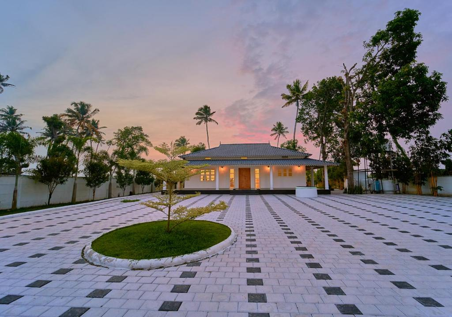 ashtamudi luxe villa by voye homes