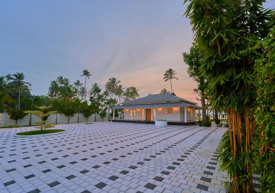 ashtamudi luxe villa by voye homes