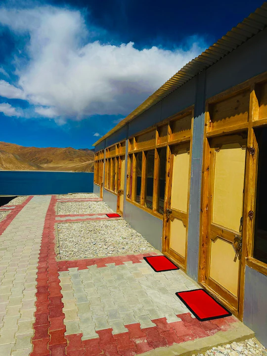 Milam Cottage Pangong,,3 star