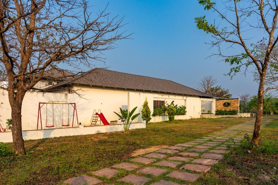 Avadale Dandeli (Stag Groups Not Allowed),,3 star