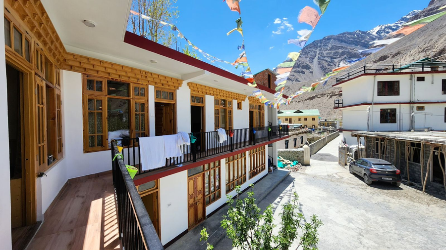 Gakyi House Tabo,,3 star