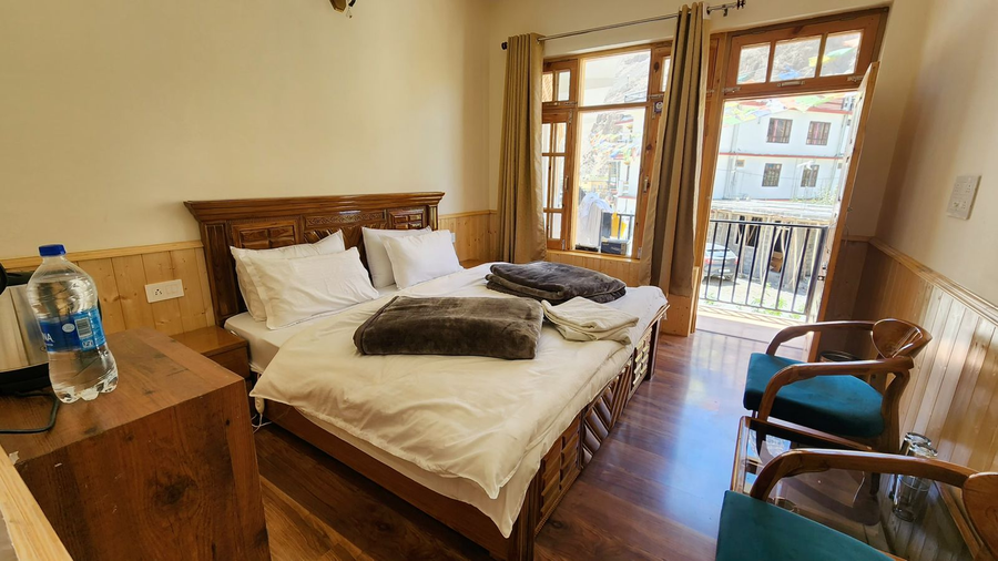 Gakyi House Tabo,,3 star