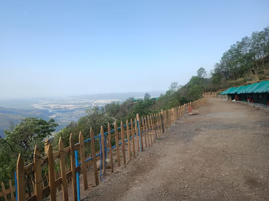 hills queen resort and camping