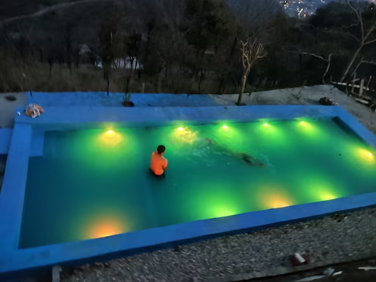 hills queen resort and camping