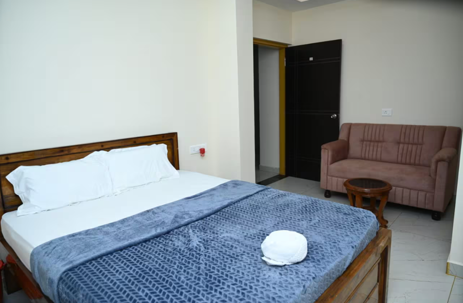Ashok Residency,Baliapanda,2 star