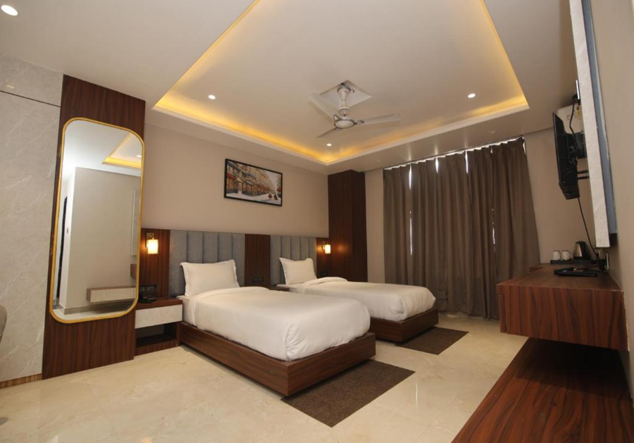 Dibakar Palace,,3 star