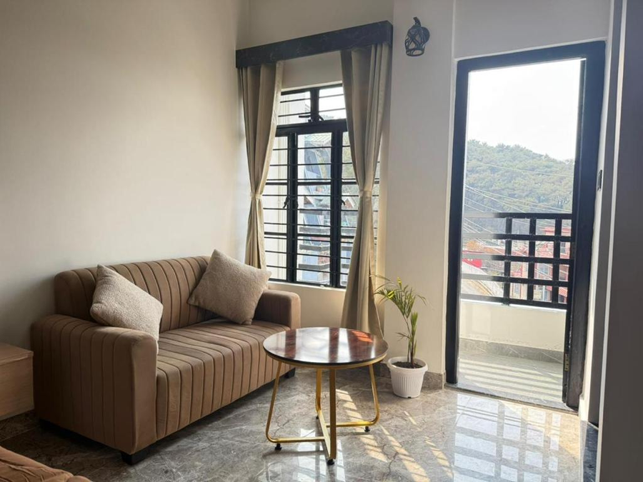 The Notting Hills,Shillong,2 star