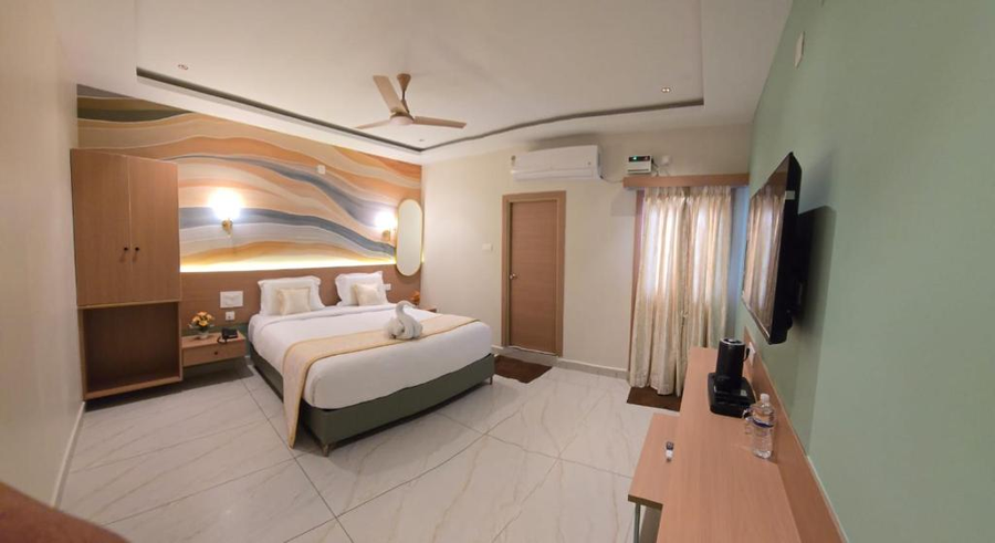 hotel simha skylight
