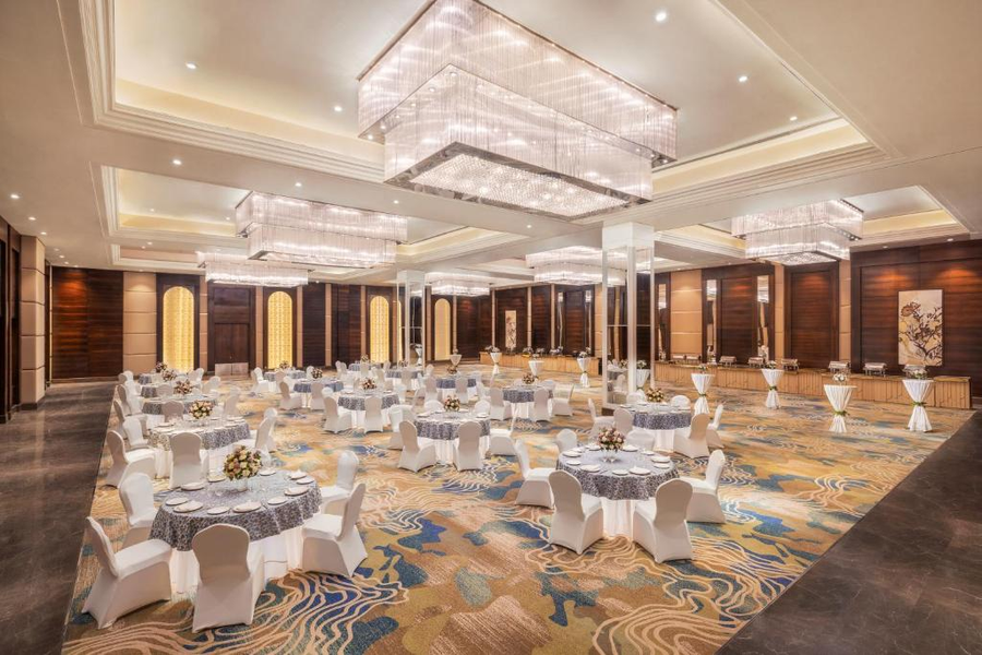 Gateway Dehradun Haridwar Bypass Road,Niranjanpur,5 star