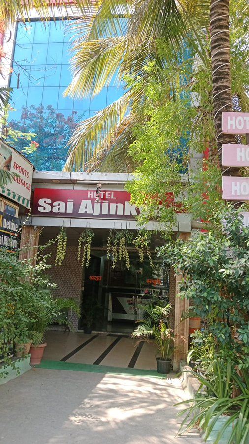 hotel sai ajinkya inn