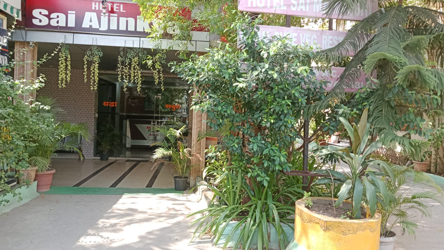 hotel sai ajinkya inn