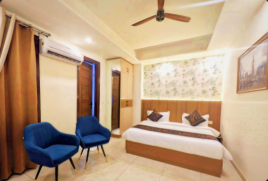 Olive Stayz,East Delhi-Kaushambi,4 star