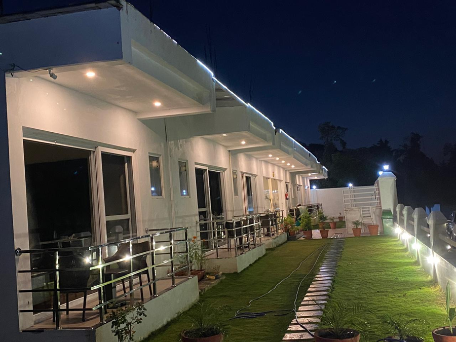 Hotel Js Inn Mussoorie,Ghatudhar,3 star
