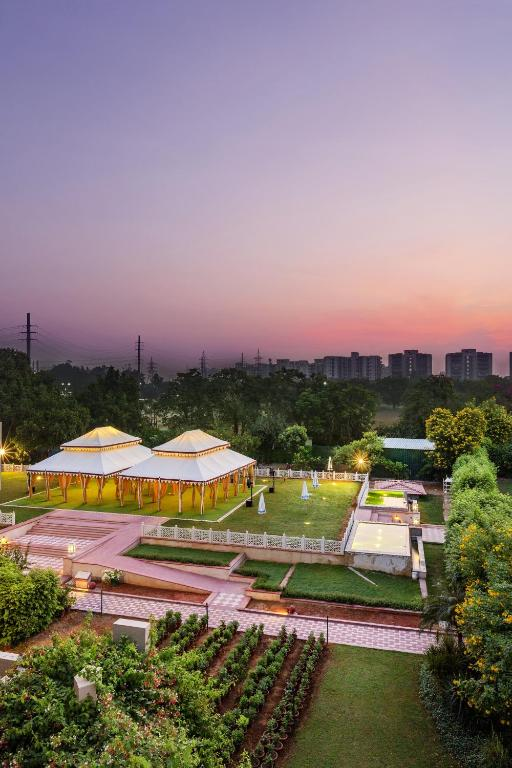 heritage village resort and spa manesar