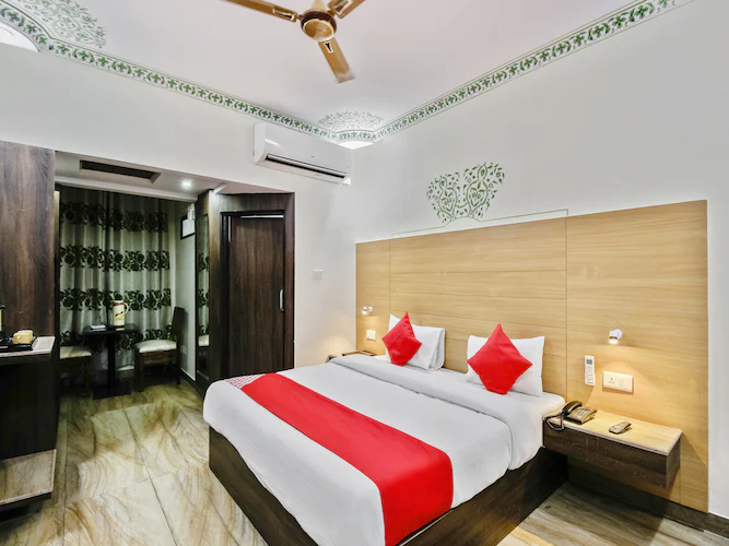 hotel arco palace