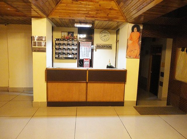 Hotel New Armadale,Sherwani,3 star