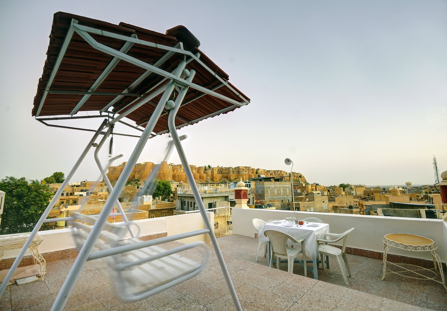 Hotel Jaisal Palace,Jaisalmer>>Jaipur,2 star