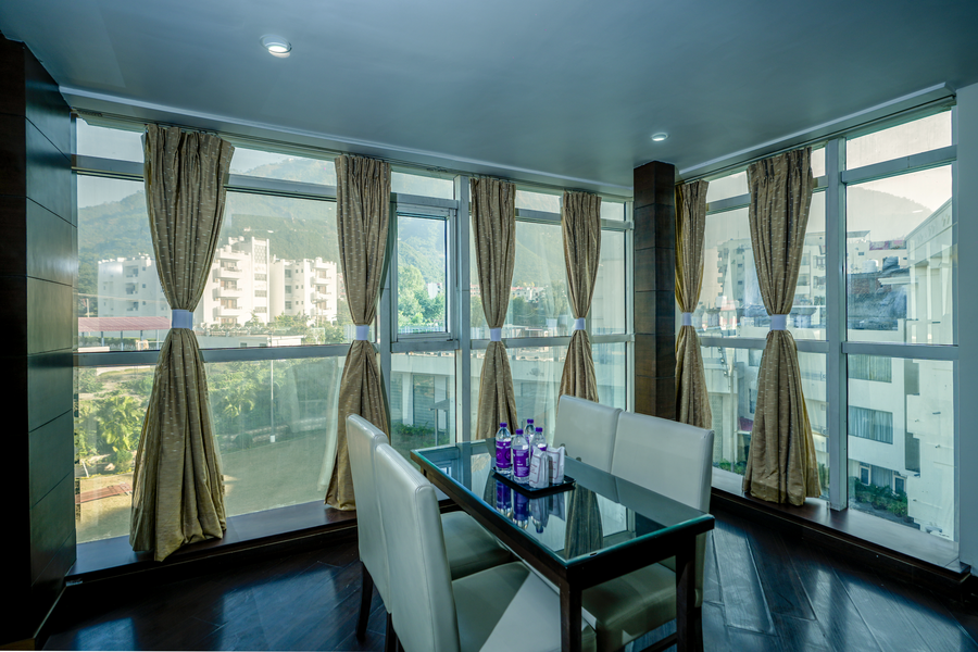 the altruist katra hotel