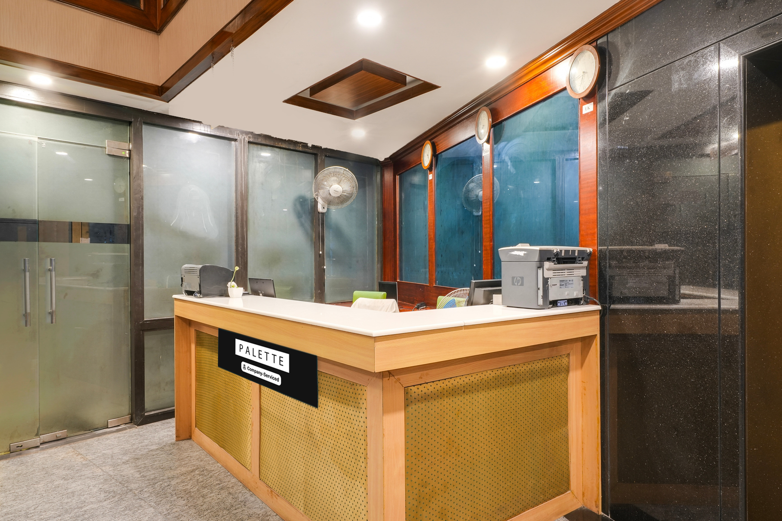 Palette Mg Road Ernakulam,Mahatma Gandhi Road,3 star