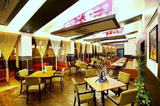Hotel Brijwasi Royal,Mathura>>Agra,3 star