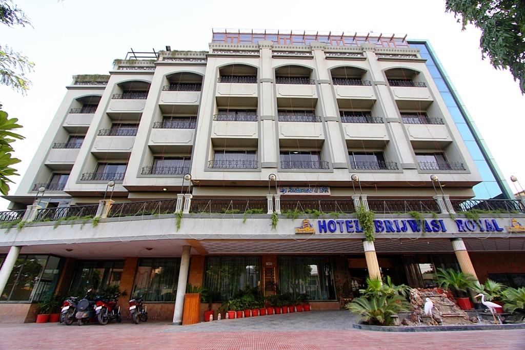 Hotel Brijwasi Royal,Mathura>>Agra,3 star
