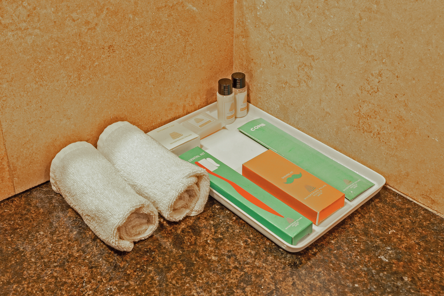 whispering palms hotel