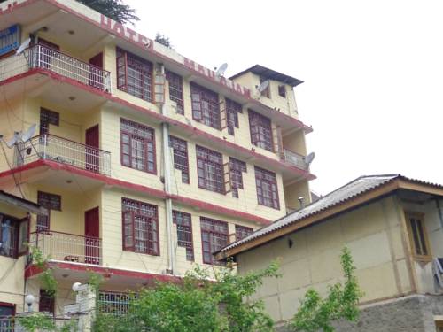 Hotel Mahajan,Hadimba Road,3 star