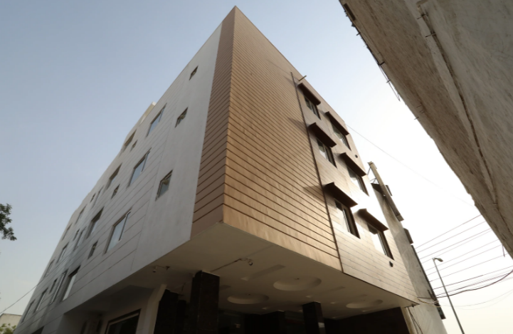 Hotel Aerocity Purple Orchid,Mahipalpur,3 star