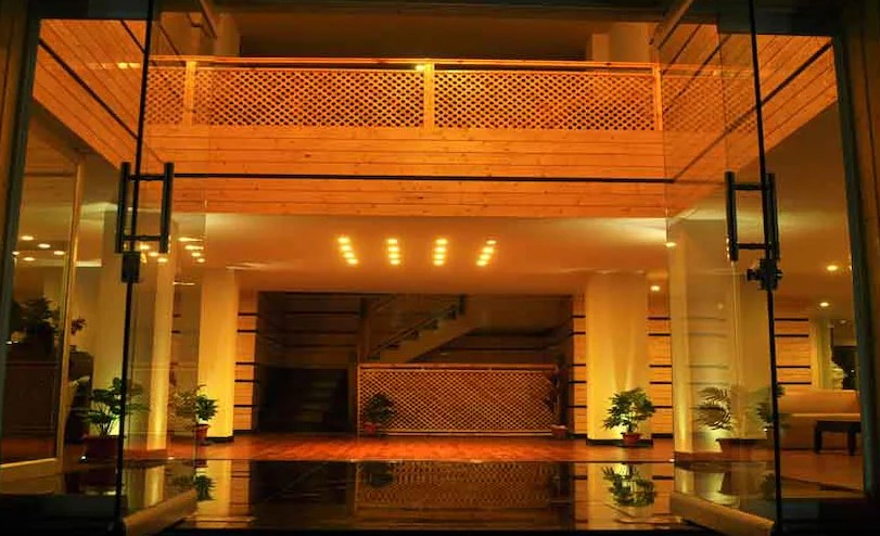 Hotel Tranquil Retreat,,4 star