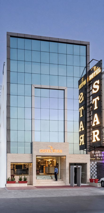 hotel star by star group