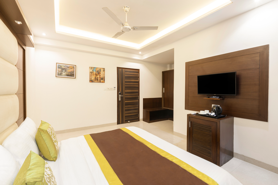 hotel star by star group