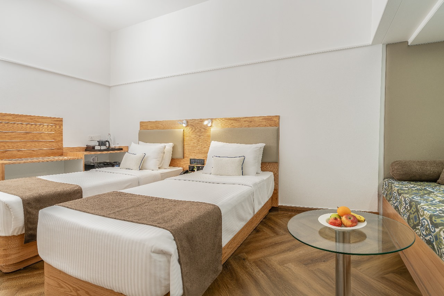 kohinoor continental airport newly renovated