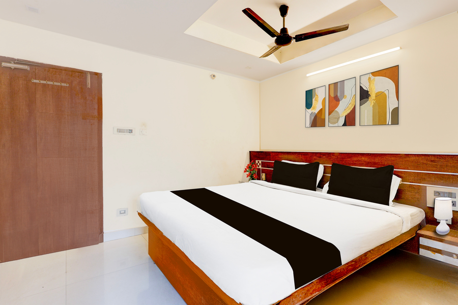 super townhouse sankaramatam road near diamond park