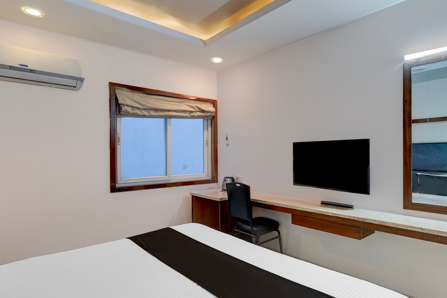 super townhouse arcot road