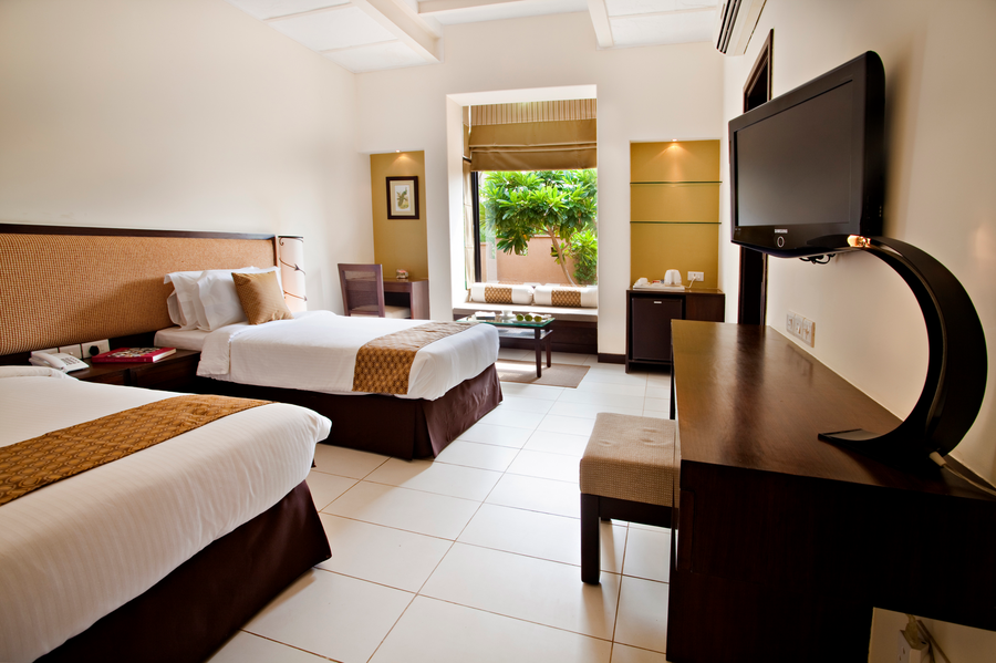 lemon tree hotel tarudhan valley