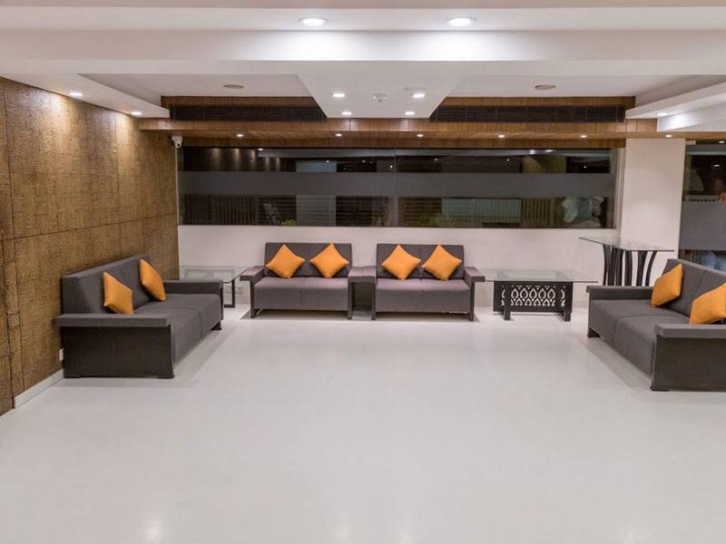 Ginger Ahmedabad SG Road,Thaltej,3 star