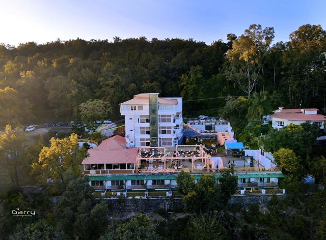 Hotel Rajpur Heights,Kairwaan Gaon,3 star
