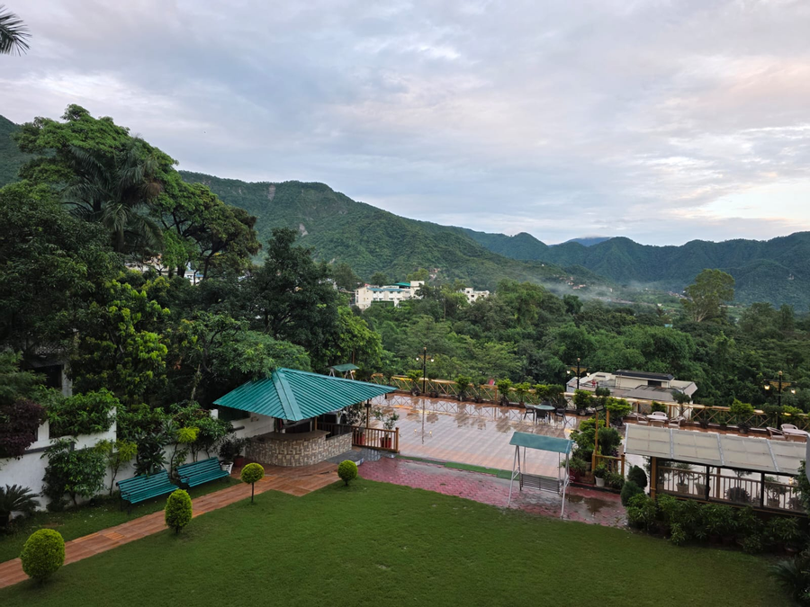 hotel rajpur heights