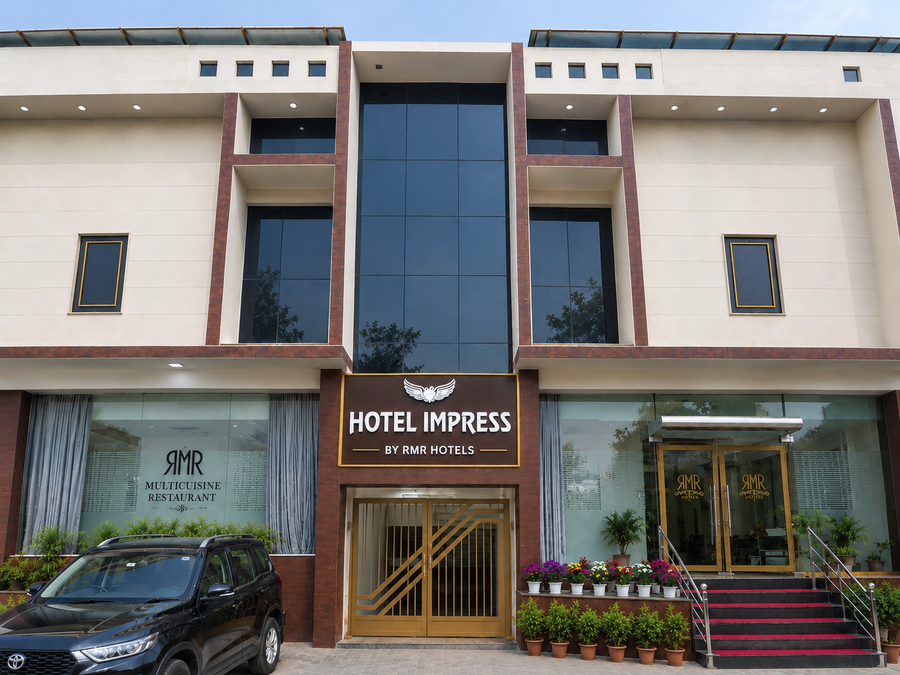 Hotel Impress At Delhi Airport By Rmr Hotels,Block 25 Vasant Kunj Rd  Mahipalpur,4 star