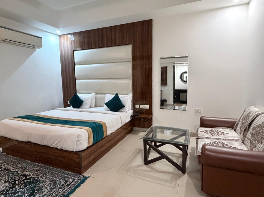 hotel impress at delhi airport by rmr hotels
