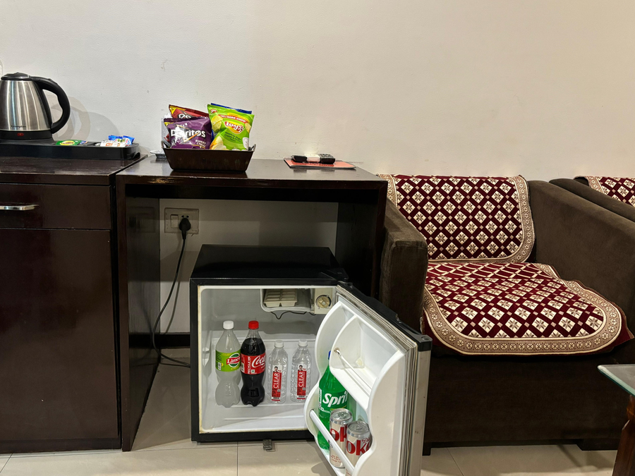 hotel impress at delhi airport by rmr hotels