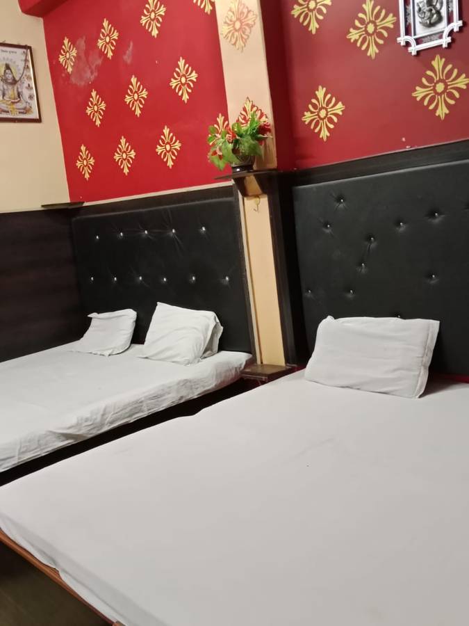 Maa Vaishno Guest House,Shivala,2 star