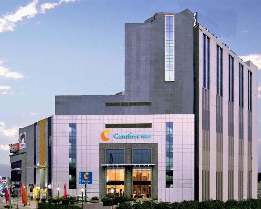 comfort inn tulip heights