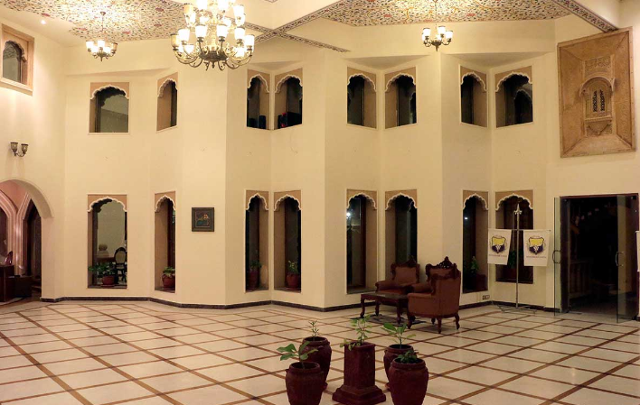 Deoki Niwas Palace, Kishan Ghat,3 star