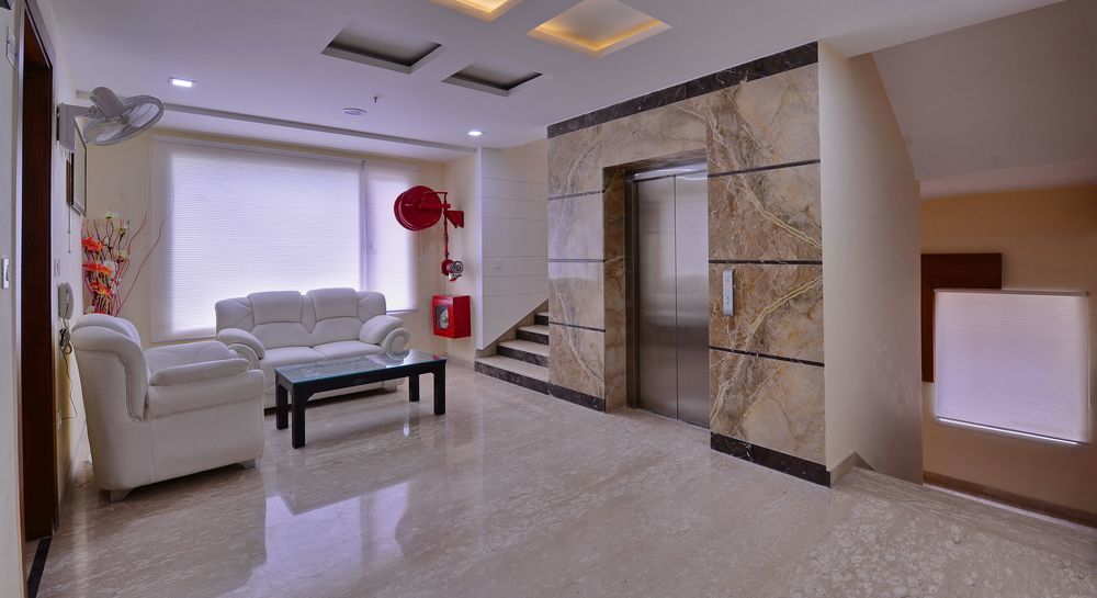 Hotel Grand Hridey,Goal Bagh,3 star