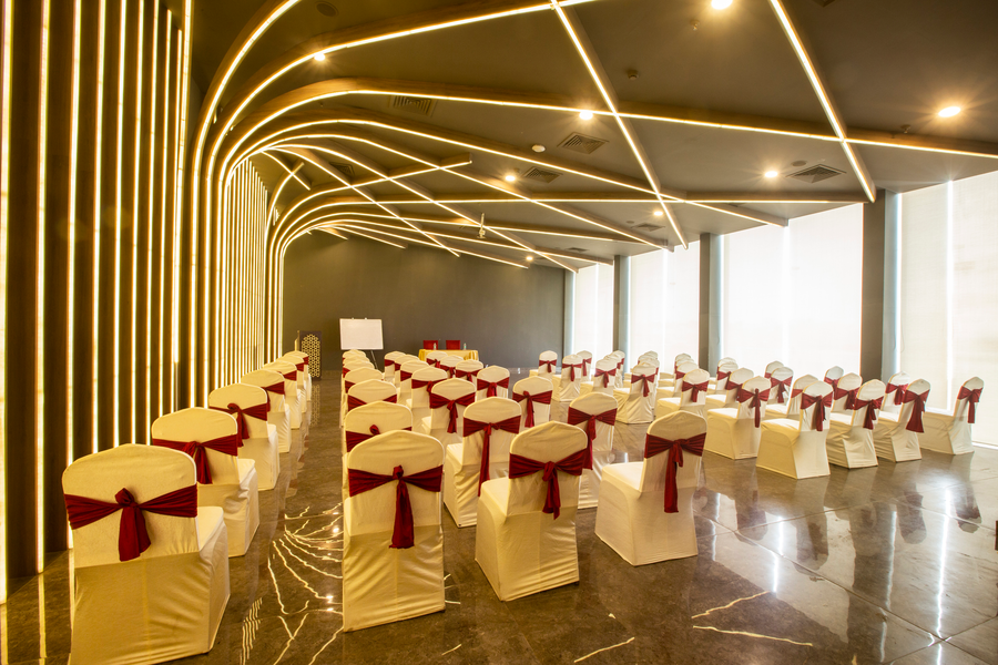 vesta sapphire jaipur a city center hotel