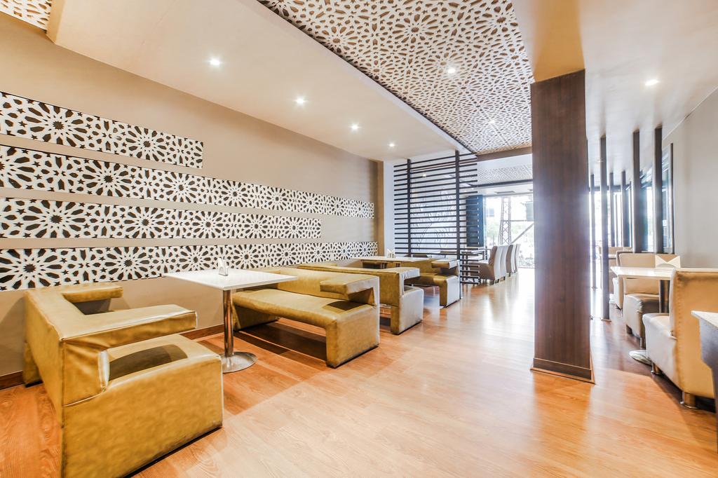 super townhouse amrapali circle formerly hotel aqua