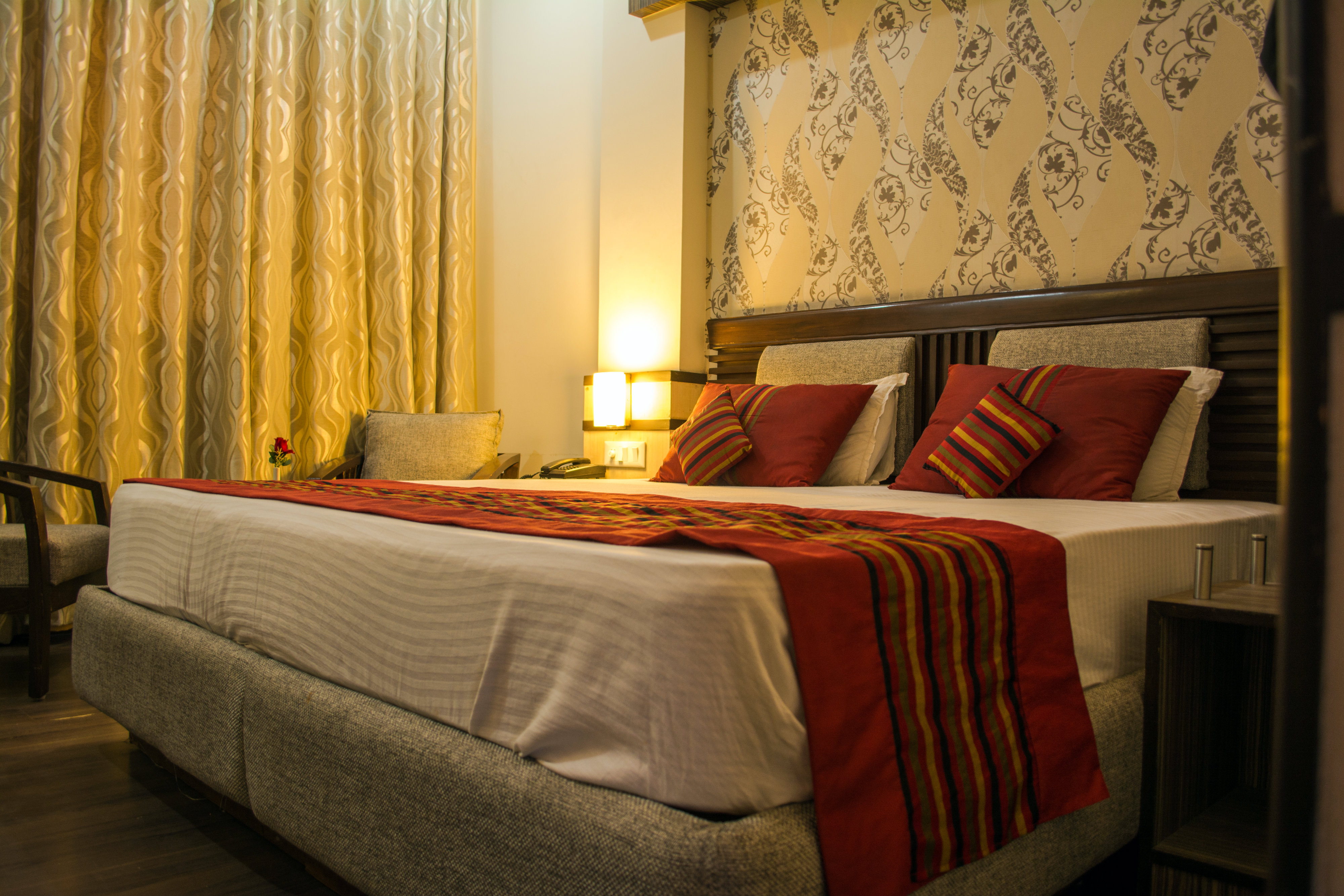 hotel shiva continental